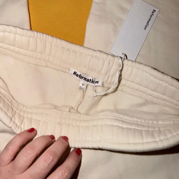 Reformation Cream Lounge Pants - Picture 4 of 4